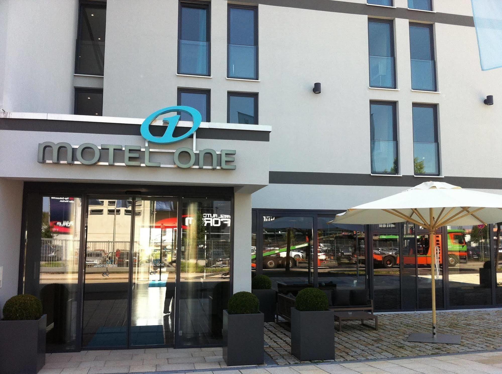 Motel One Munchen-Garching Garching bei München Exterior foto